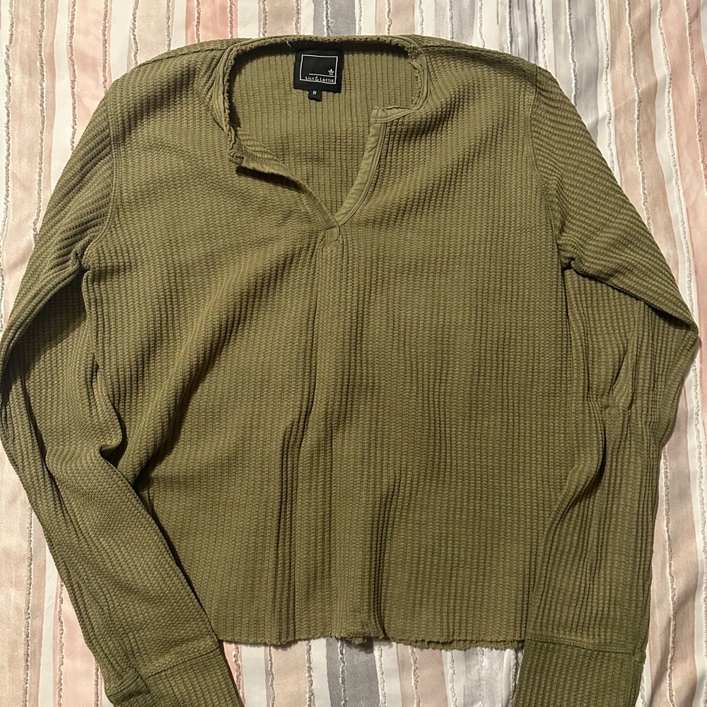 Lily & Lottie waffle v neck